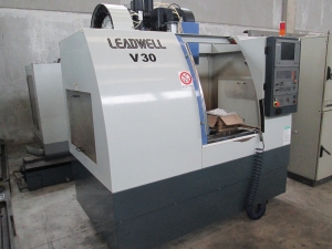 Centro di lavoro LEADWELL V-30 CNC Heidenhain TNC410 CE 2000