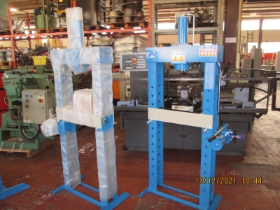 Pressa idraulica OMCN Art.156 20 Tonnellate